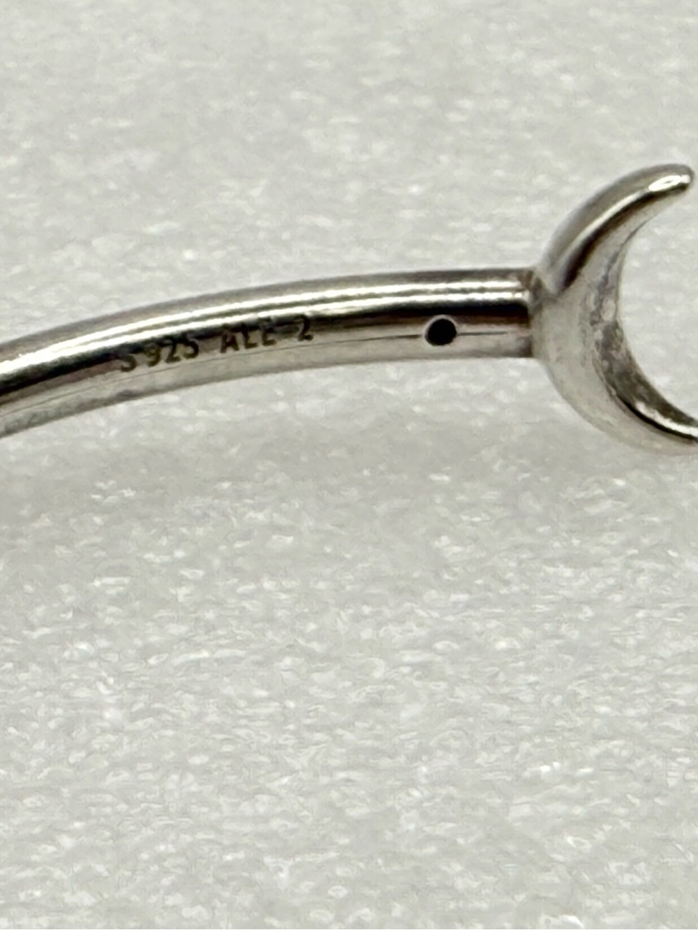 This Pandora Moments Moon & Stars Open Bangle sterling silver - Picture 6 of 10